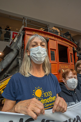 Climate Activists Occupy Wells Fargo Global Headquarters:April 25, 2022